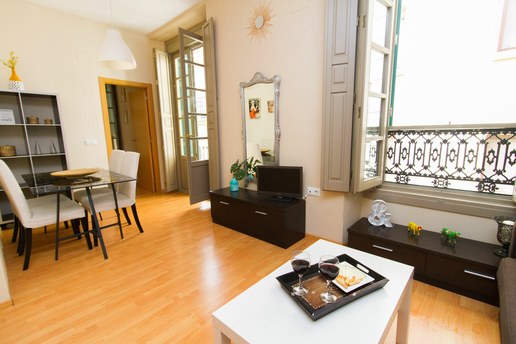 Apartment San Francisco Málaga Dış mekan fotoğraf